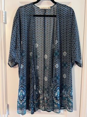 Liberty Love Navy and Light Blue Geometric Floral Topper